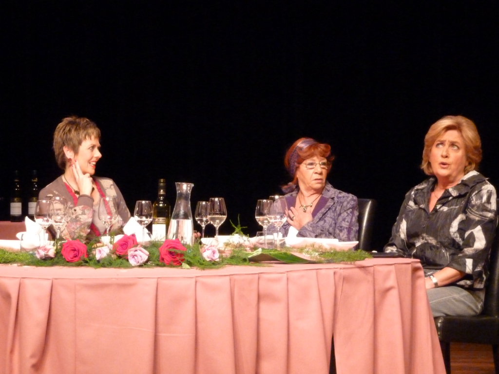 21-11-2010 't GAT Nu even niet Nu even wel Foto Johan v d Laar© 125